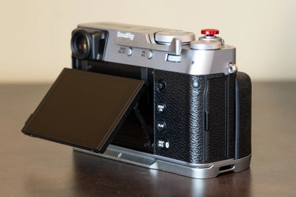 Fujifilm X100VI 40.2MP Digital Camera Silver + Accessories