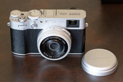 Fujifilm X100VI 40.2MP Digital Camera Silver + Accessories